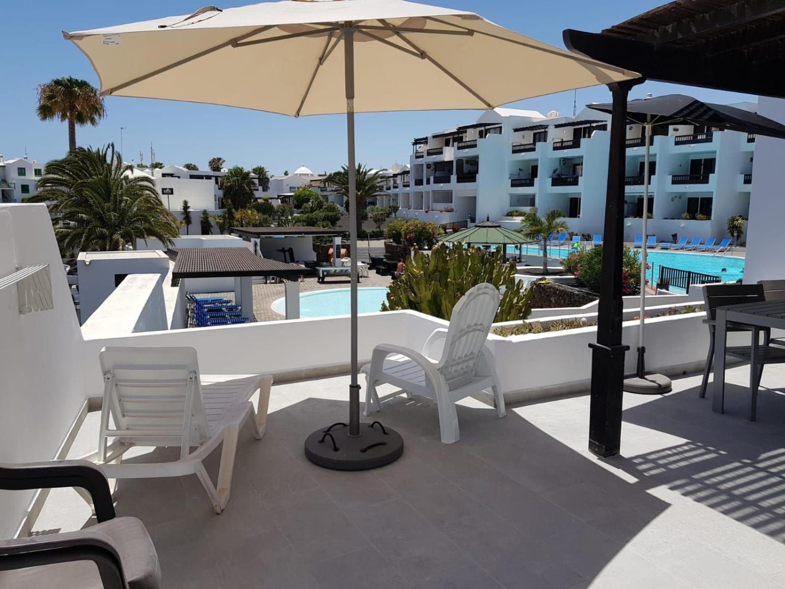 Playa Bastian 2 Habs 2 Banos Y Super Terraza Apartman Costa Teguise Kültér fotó